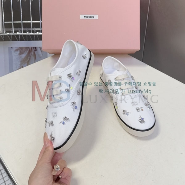 ���� �̿�̿� ����Ŀ�� 2M559044-2