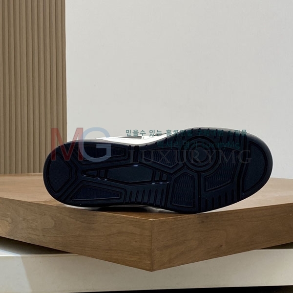 ���� ���̺��� ����Ŀ�� LV452220-1