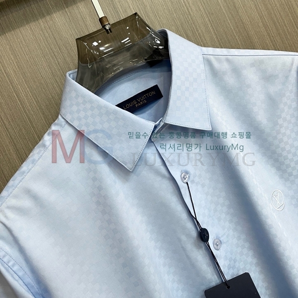 ���� ���̺��� Ƽ���� 4123849-3