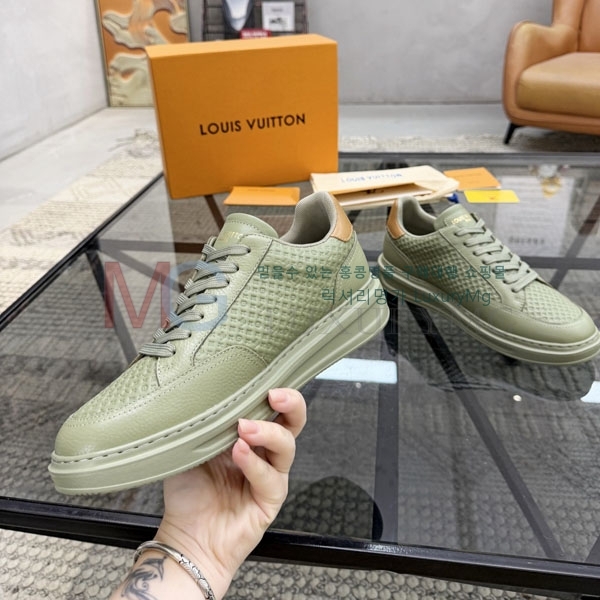 ���� ����*�� ����Ŀ�� LV774522