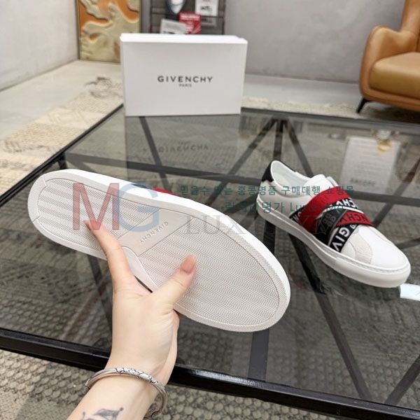 ���� ����� ����Ŀ�� R8890790-2