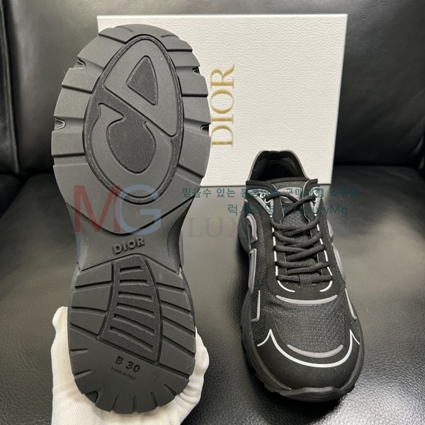 ���� ��� ����Ŀ�� D9980566-3