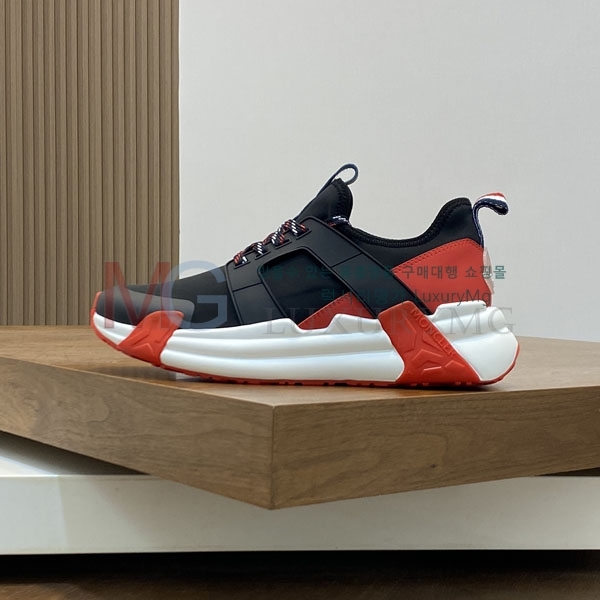 ���� ��**�� ����Ŀ�� MO644206-6