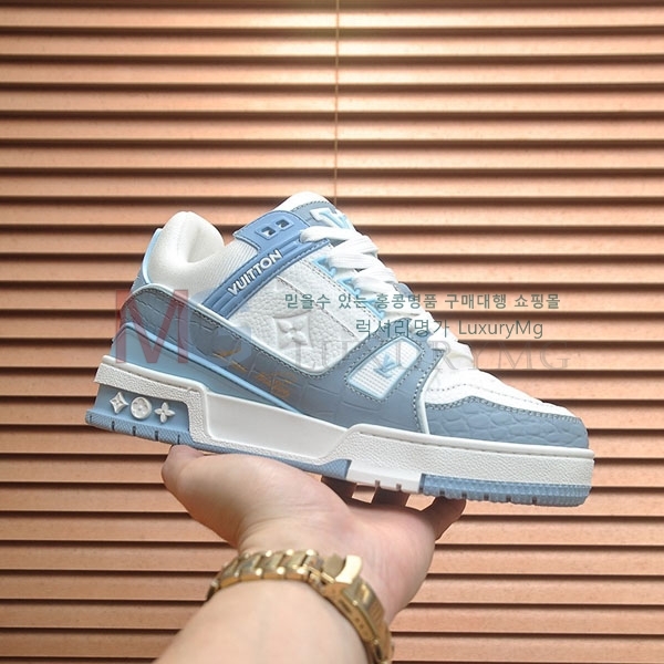 �������� ����*�� ����Ŀ�� LV774560