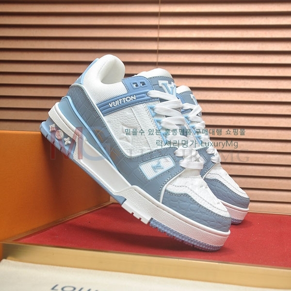 �������� ����*�� ����Ŀ�� LV774560