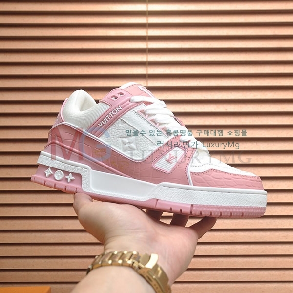 �������� ����*�� ����Ŀ�� LV774560-2