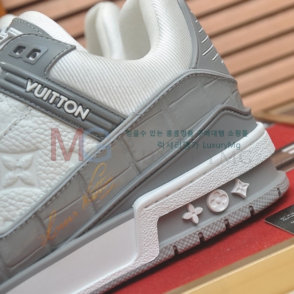 �������� ����*�� ����Ŀ�� LV774560-4