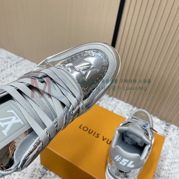 �������� ����*�� ����Ŀ�� LV7226066-3