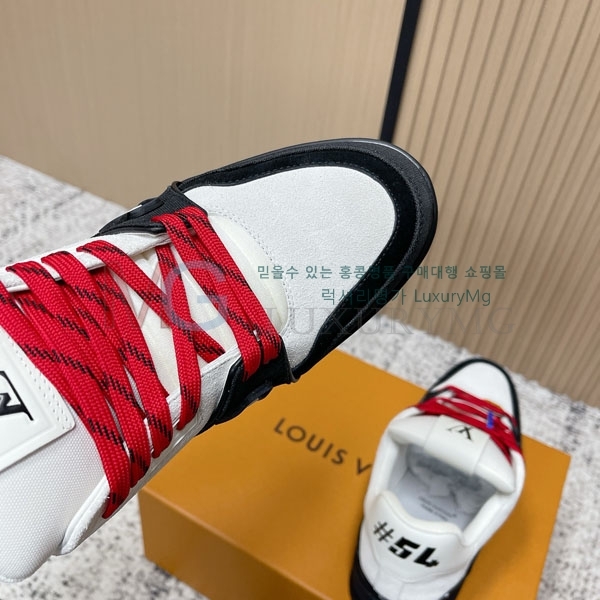 �������� ����*�� ����Ŀ�� LV7226066-4