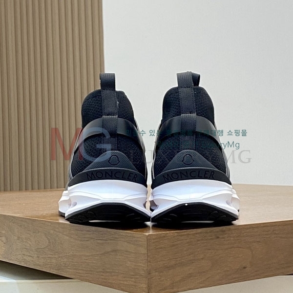 ���� ��**�� ����Ŀ�� MO226033