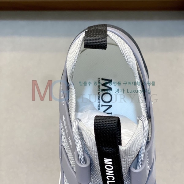 ���� ��**�� ����Ŀ�� MO226033-2