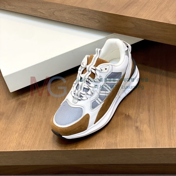 ���� ��**�� ����Ŀ�� MO226035-2