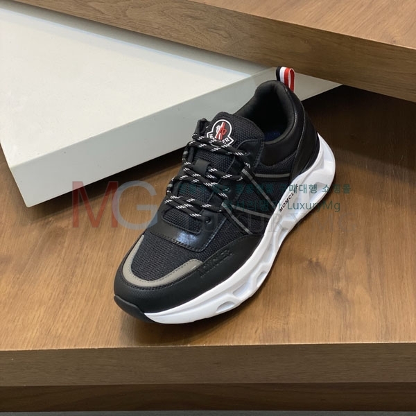 ���� ��**�� ����Ŀ�� MO226011-3