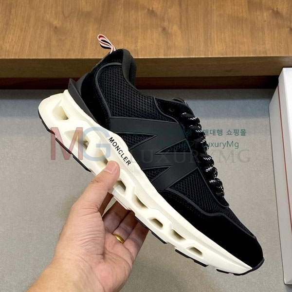 ���� ��**�� ����Ŀ�� MO226022-1