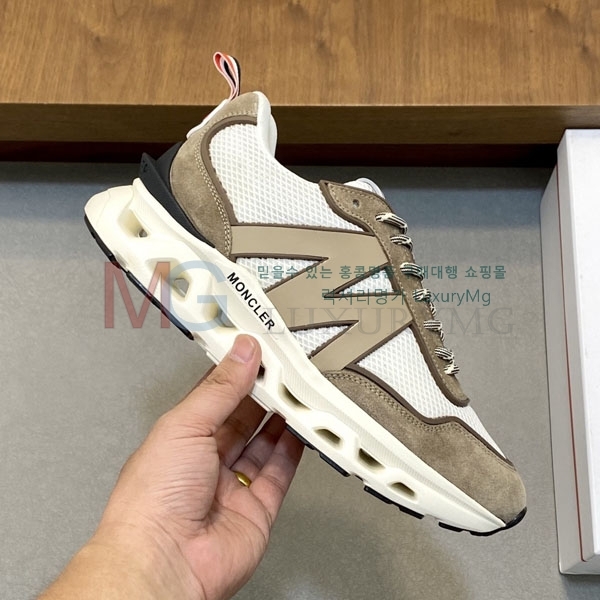 ���� ��**�� ����Ŀ�� MO226022-2