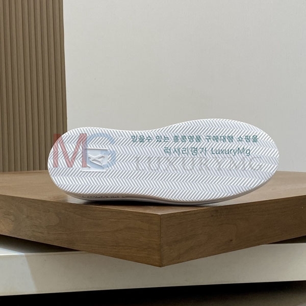  ����*�� ���� LV306605-2