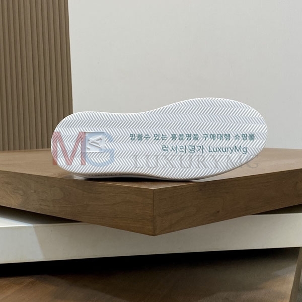  ����*�� ���� LV306605-7