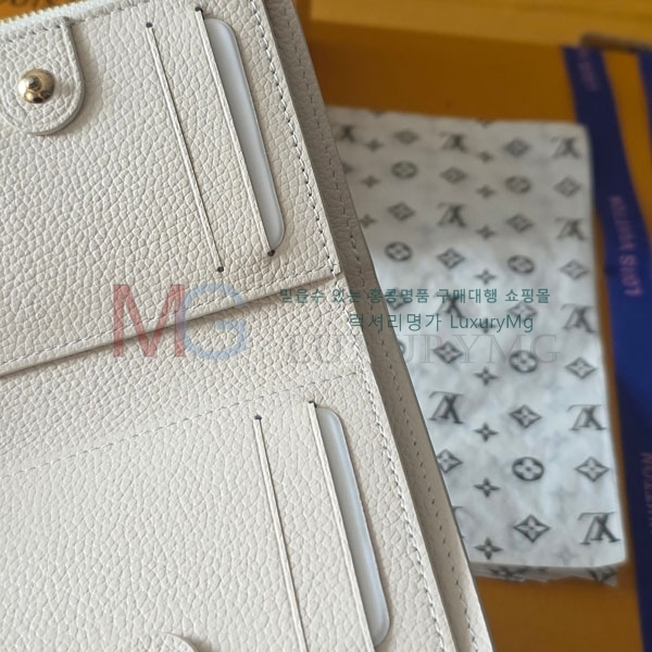 ���̺��� Ŭ���� ���� M27742-1