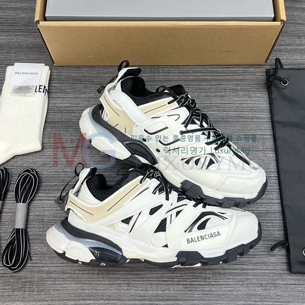 �߷��þư� ����Ŀ�� B088866-8