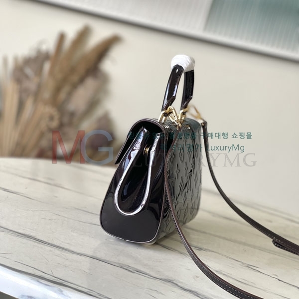 ���̺��� Ŭ��� �̴� ����� M27173-1