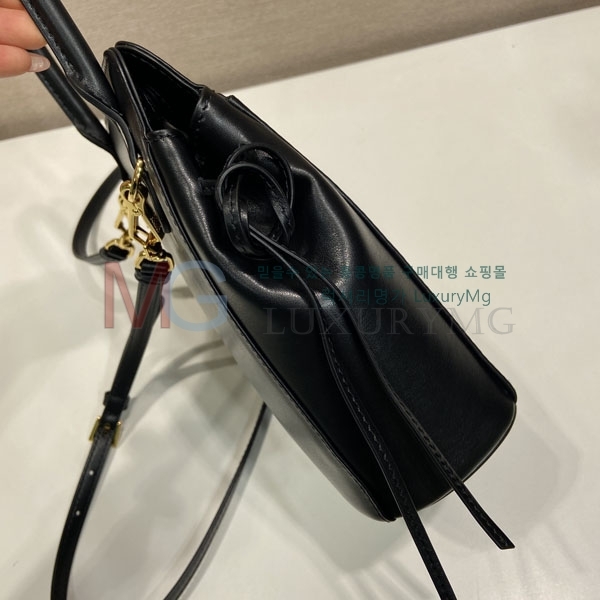 ����� ĳ�� �̴� ���� �ڵ�� 1BA496-1