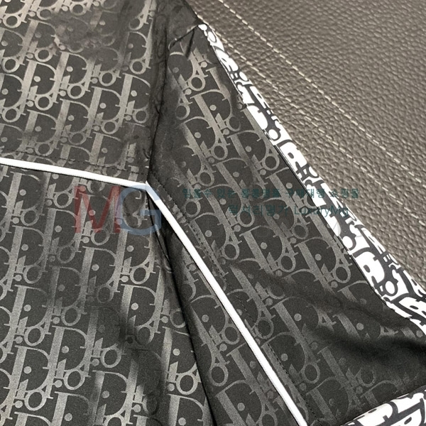 ���� ��� ���� 3833132