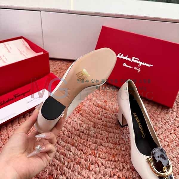 �䷹���� ������ F87055011-2