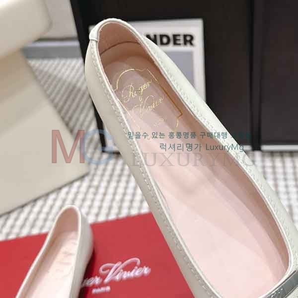 ������� �÷����� R8626601