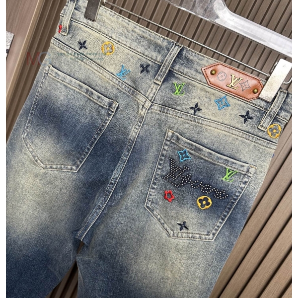 ���� ���̺��� û���� 2343441-1