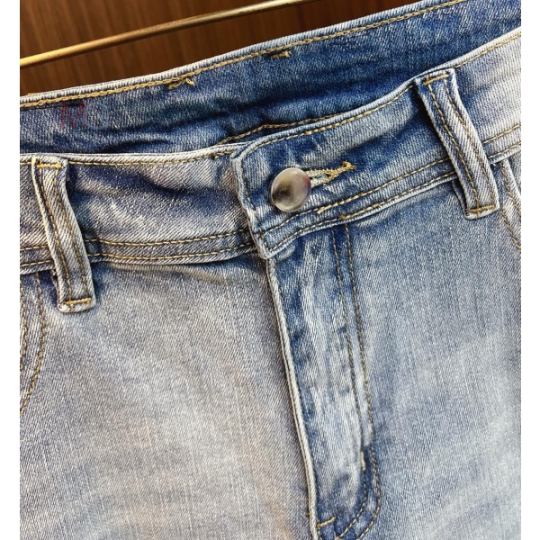 ���� ���̺��� û���� 2343443