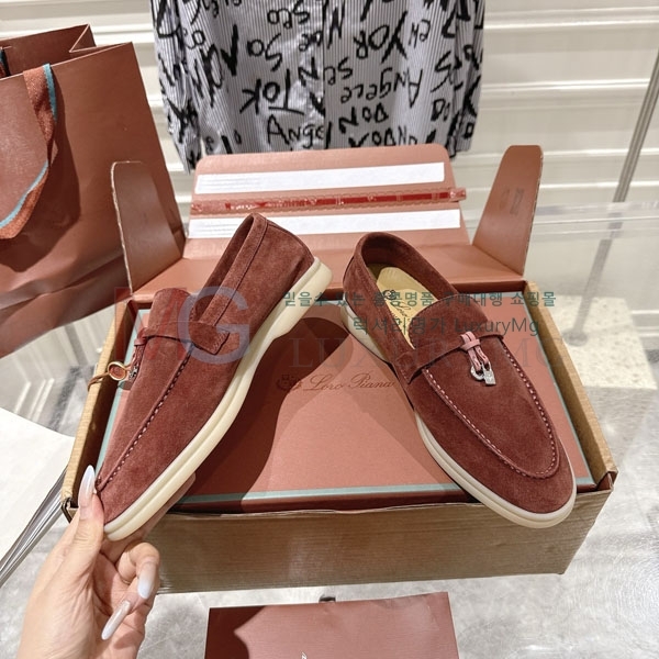 �������� �η�**�� ������ R500361-8