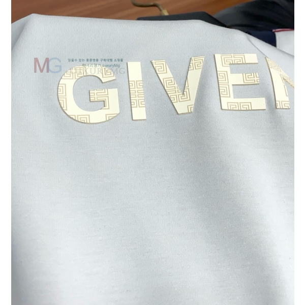 ���� ����� ��Ʈ 2343418