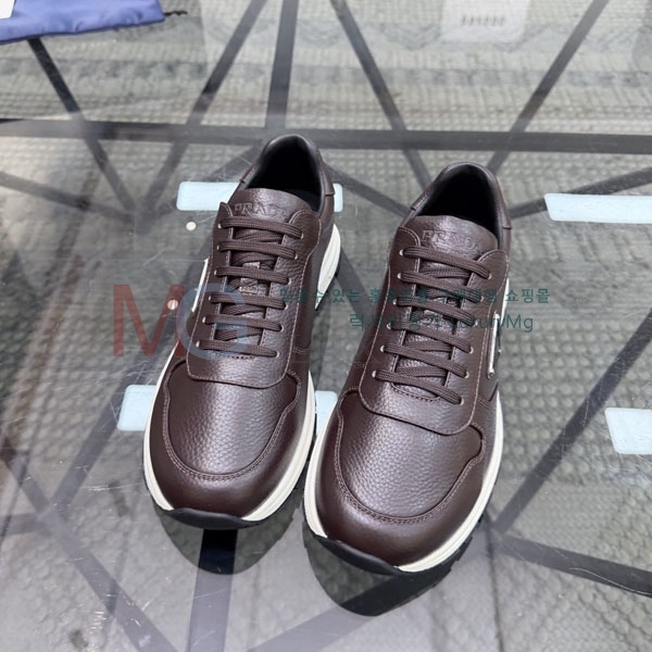 ���� ����� ����Ŀ�� 2P605560