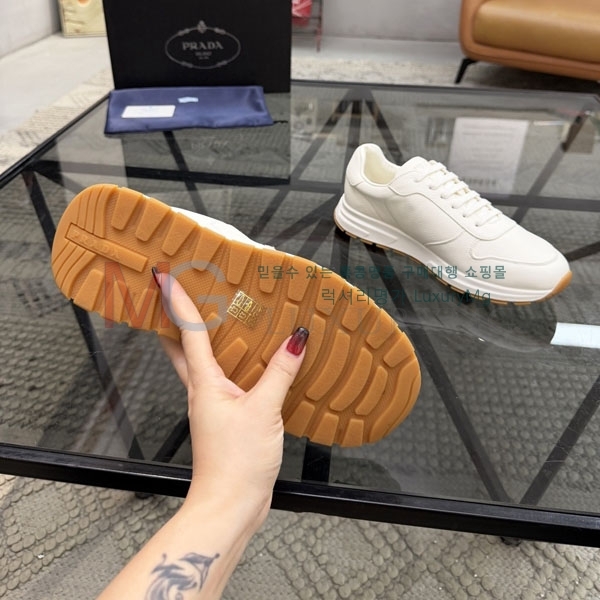 ���� ����� ����Ŀ�� 2P605560-2