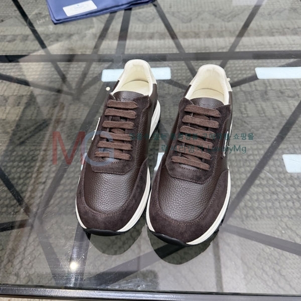 ���� ����� ����Ŀ�� 2P605560-8