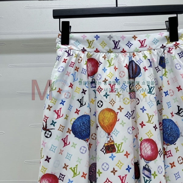 ���� ���̺��� ��ĿƮ LV565704-3