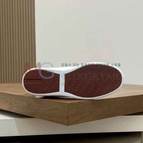 ���� �η�**�� ����Ŀ�� LP5033045-2