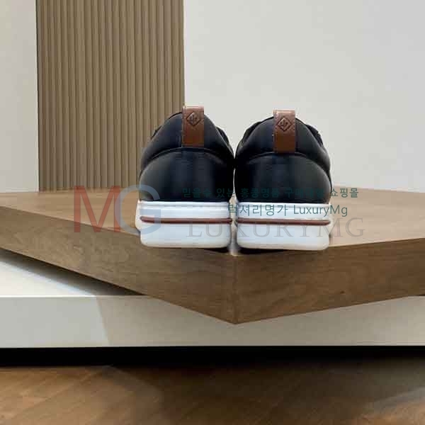 ���� �η�**�� ����Ŀ�� LP5033045-3