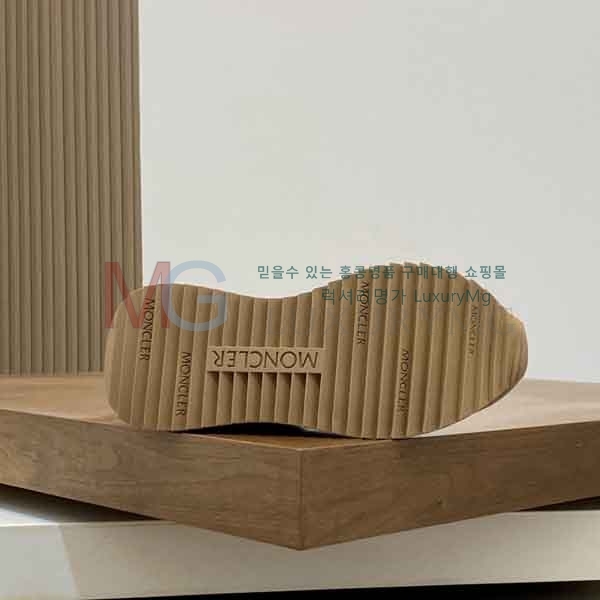 ���� ��**�� ����Ŀ�� M5000361