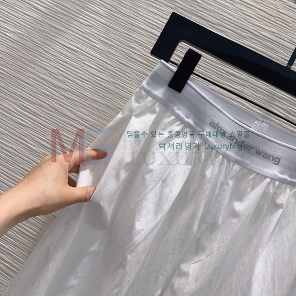 ���� �˷���� �� ���� AW56044-15