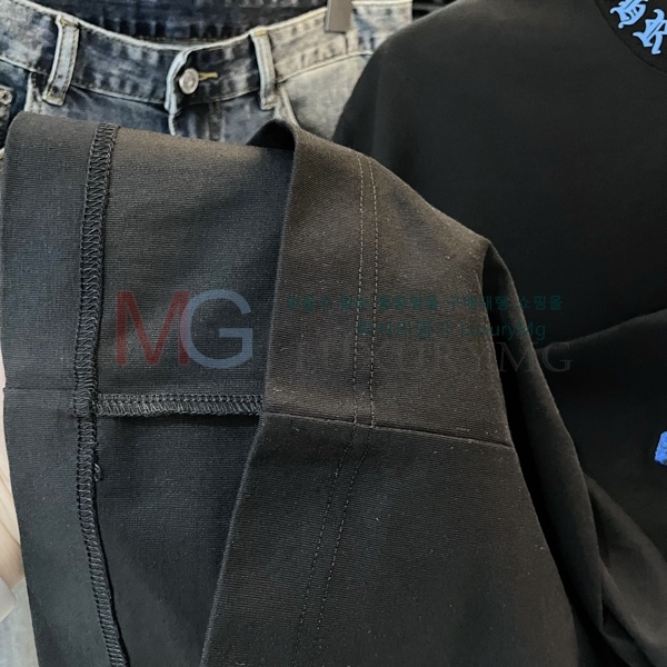 ���� ũ������ ����Ƽ 23435571