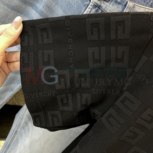 ���� ����� ����Ƽ 23435583