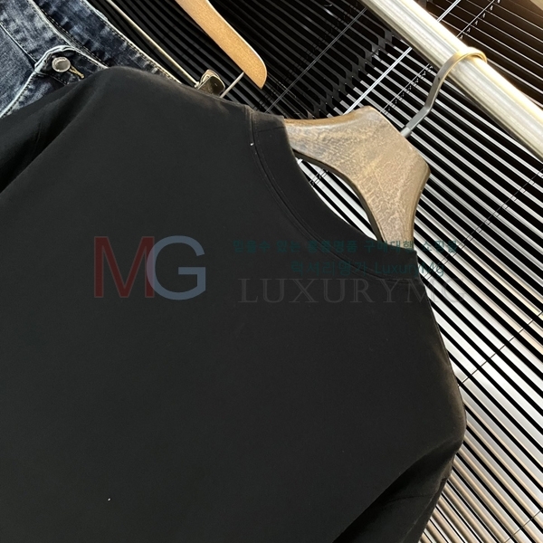 ���� �ο��� ����Ƽ 23435586