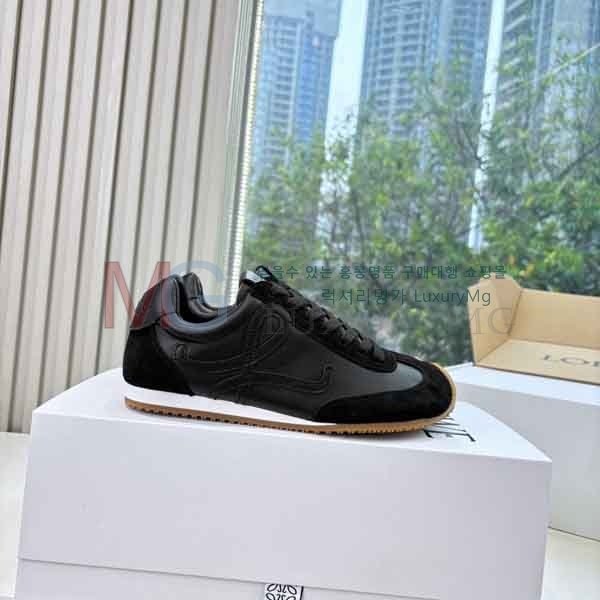 ���� �ο��� ����Ŀ�� LO666032-3