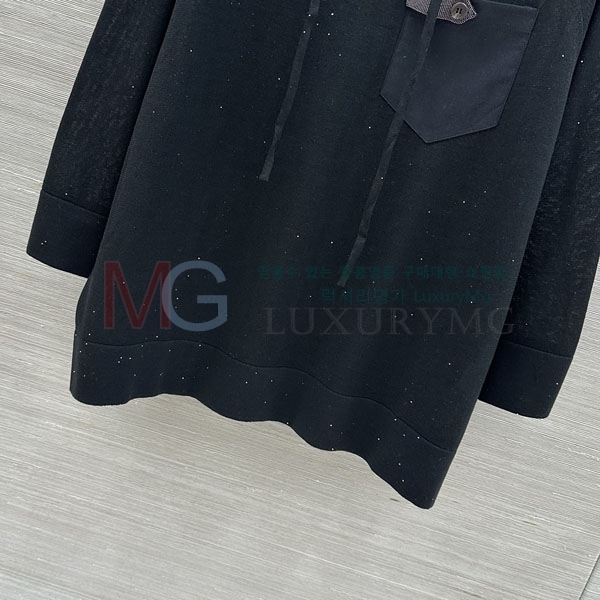 ���� ���ڷ� ��ġ�ڸ� ���� Ƽ���� BC1567032-9