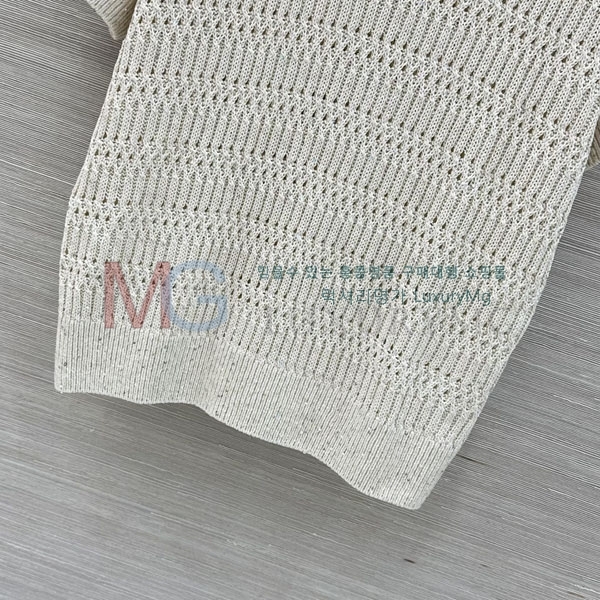 ���� ���ڷ� ��ġ�ڸ� ���� Ƽ���� BC1567032-7