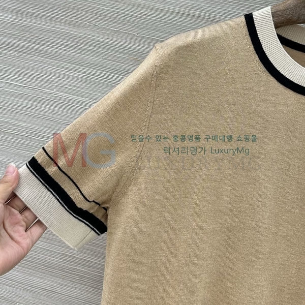 ���� �����޽� ���� Ƽ���� HE6467880-4