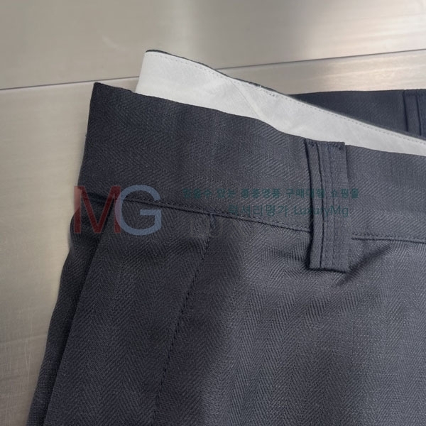 ���� ���ڷ� ��ġ�ڸ� �ݹ��� 2343532