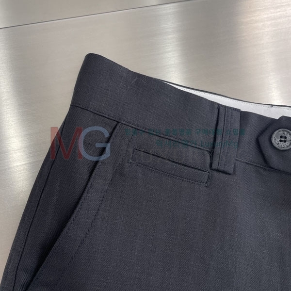 ���� ���ڷ� ��ġ�ڸ� �ݹ��� 2343522