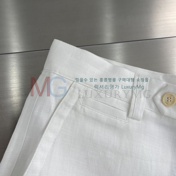 ���� ���ڷ� ��ġ�ڸ� �ݹ��� 2343532-3